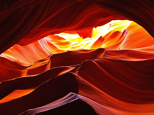 Lower Antelope Canyon Ticket & Navajo Tour Guide (X:00 or X:30 Time Slots in Canyon)